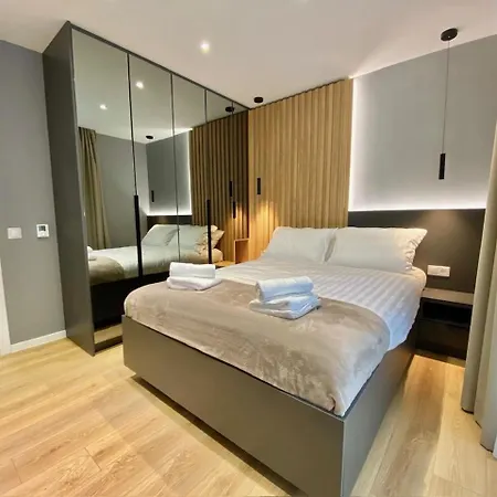 Gran Capital - Vodolei Garden, Free Parking Apartment *