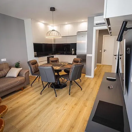 Gran Capital - Vodolei Garden, Free Parking Apartment *